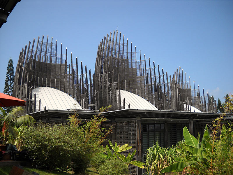 Wind ok Centre Tjibaou Nouvelle Caledonie gerard toiture